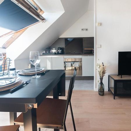 Bienvenue Chez Vous Tres Calme Et En Plein Centre Apartment Mantes-la-Jolie Exterior photo